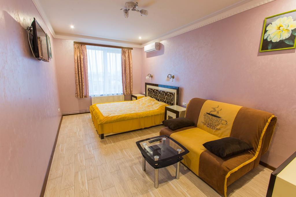 Modern Apartment On Akademika Sakharova 27A Iwano-Frankiwsk Exterior foto